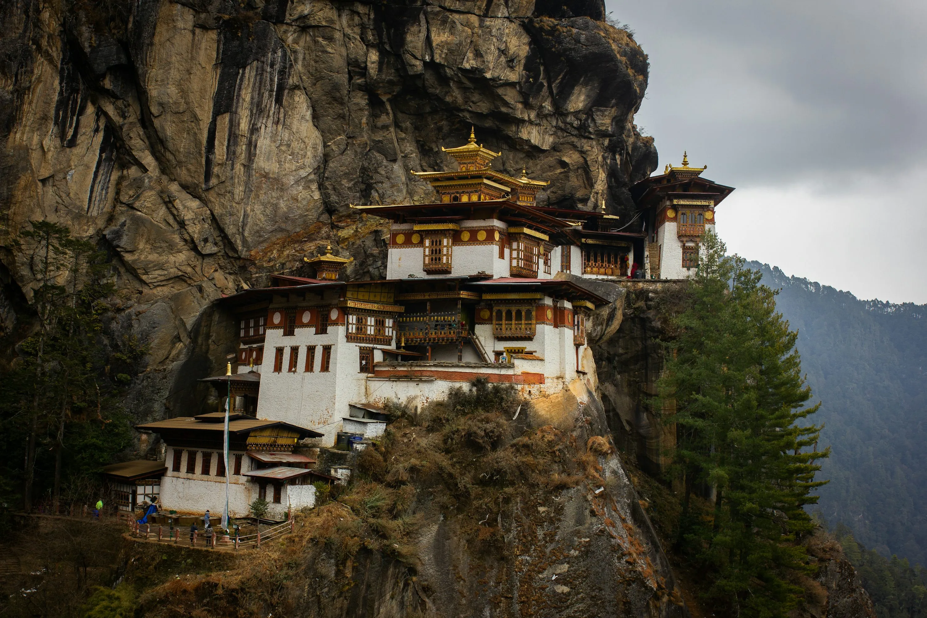 How to Travel to Bhutan from Canada (2026): A Complete Guide to Visa, SDF, Flights, & Itineraries