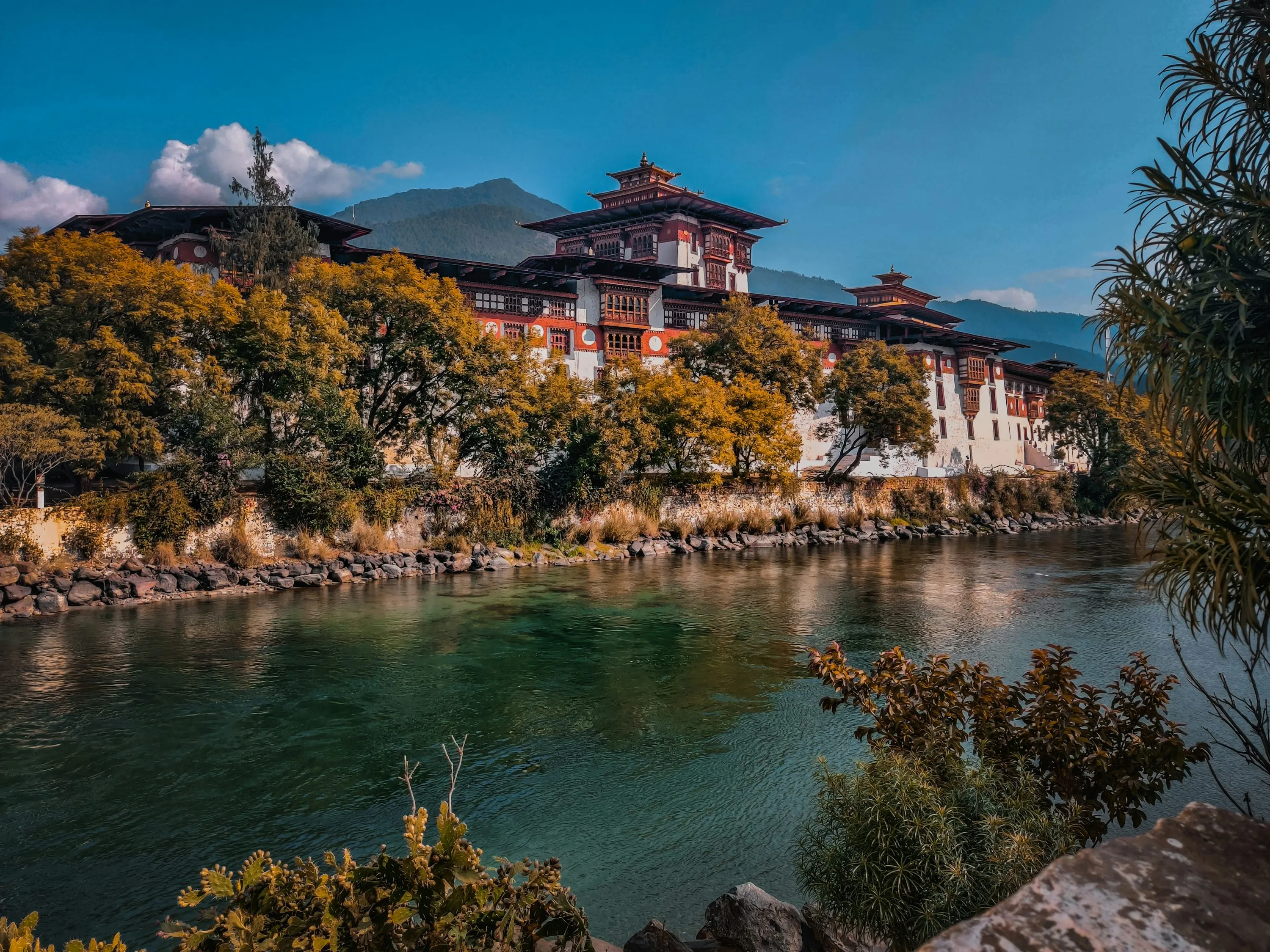 How to Travel to Bhutan from Burkina Faso (2026): A Complete Guide to Visa, SDF, Flights, & Itineraries