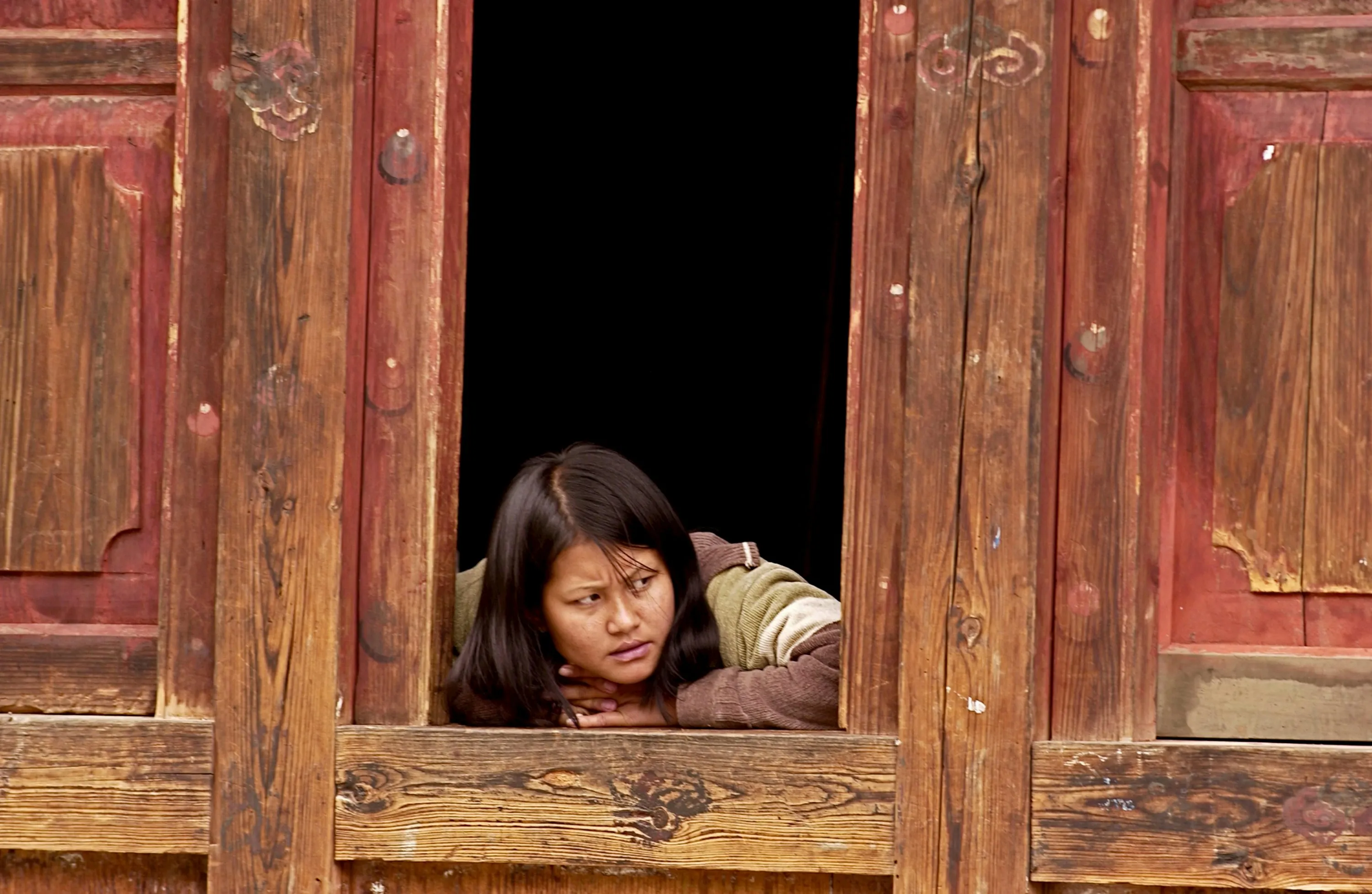 How to Travel to Bhutan from Romania (2026): A Complete Guide to Visa, SDF, Flights, & Itineraries