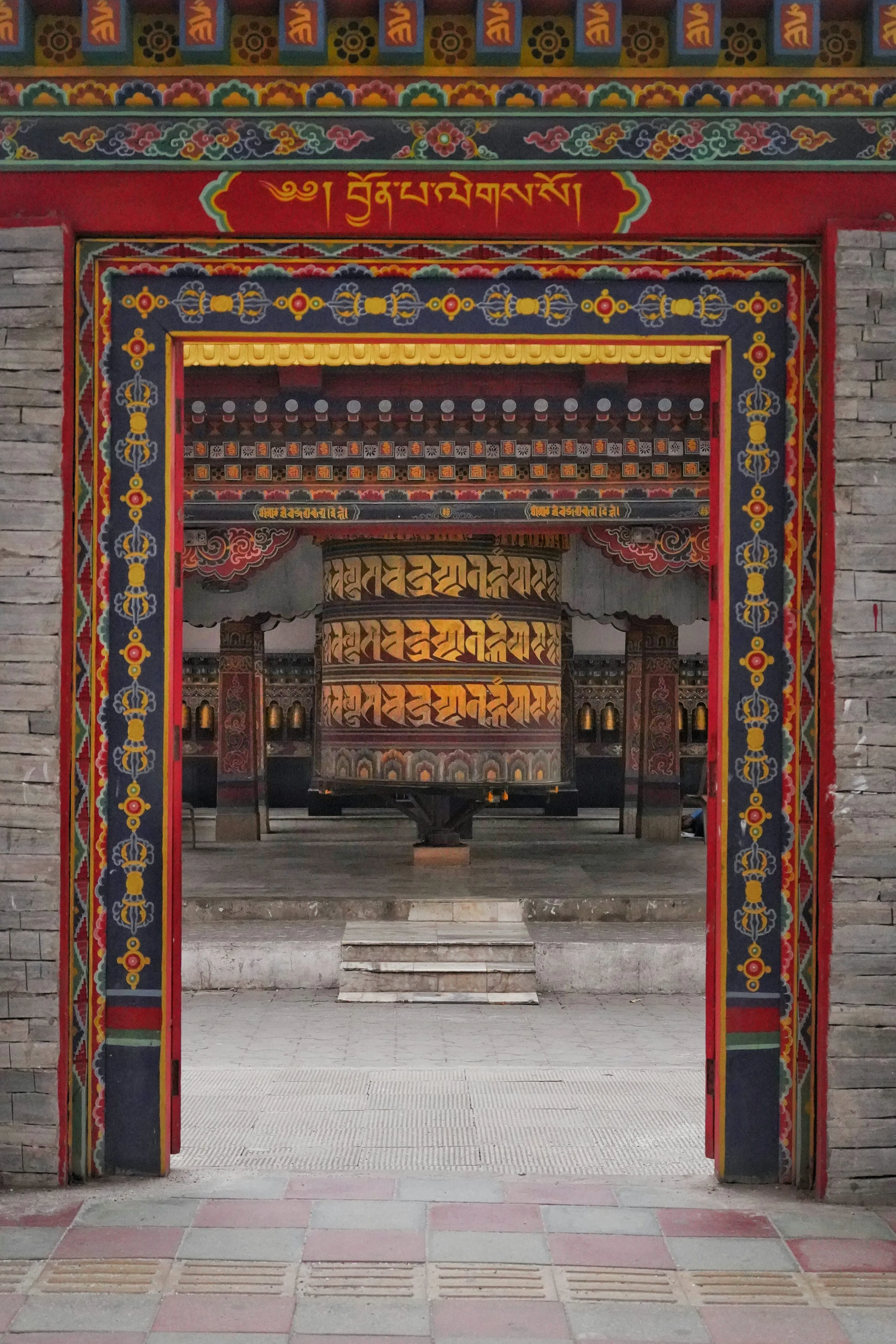 How to Travel to Bhutan from Libya (2026): A Complete Guide to Visa, SDF, Flights, & Itineraries