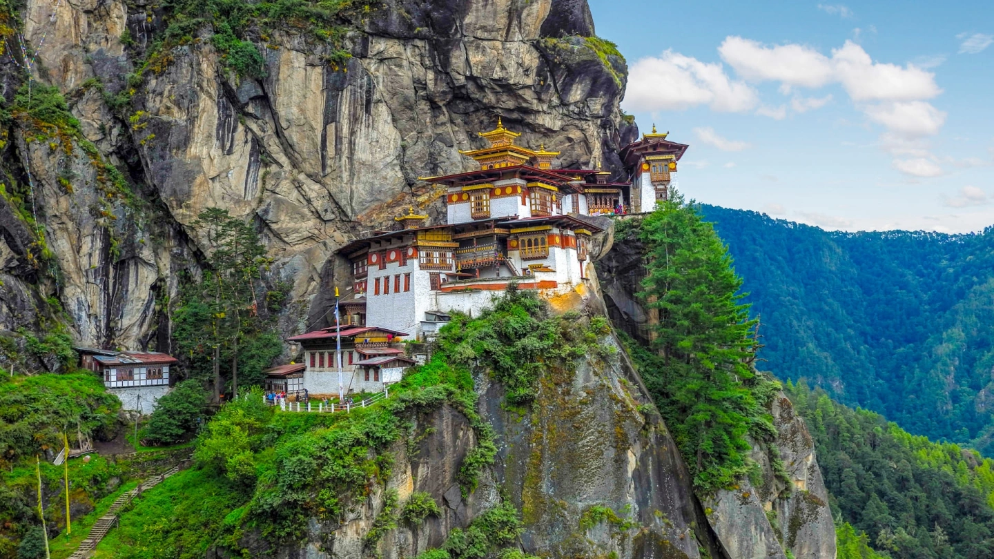 How to Travel to Bhutan from India (2026): A Complete Guide to Visa, SDF, Flights, & Itineraries